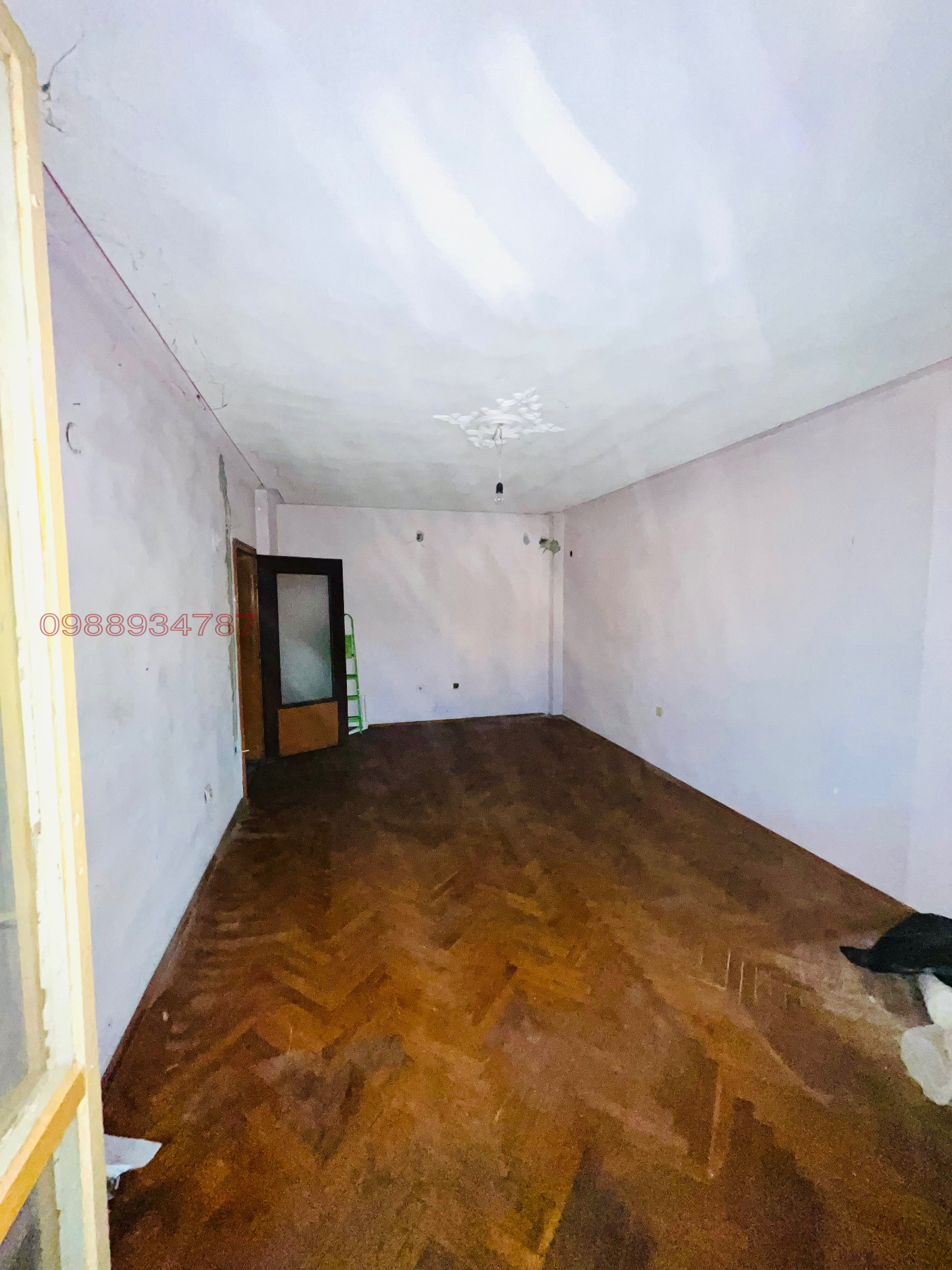 Продава МНОГОСТАЕН, гр. Плевен, 9-ти квартал, снимка 5 - Апартаменти - 55056616
