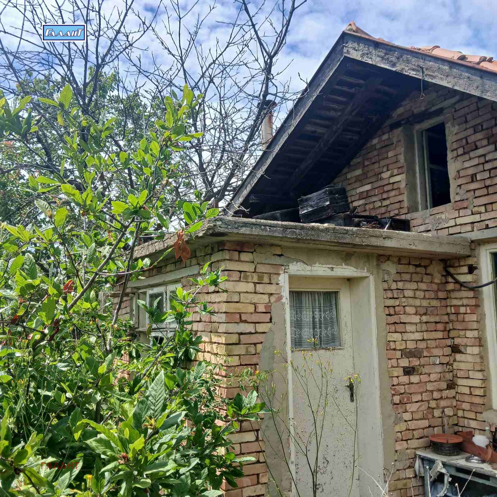 Продава КЪЩА, с. Осеново, област Варна