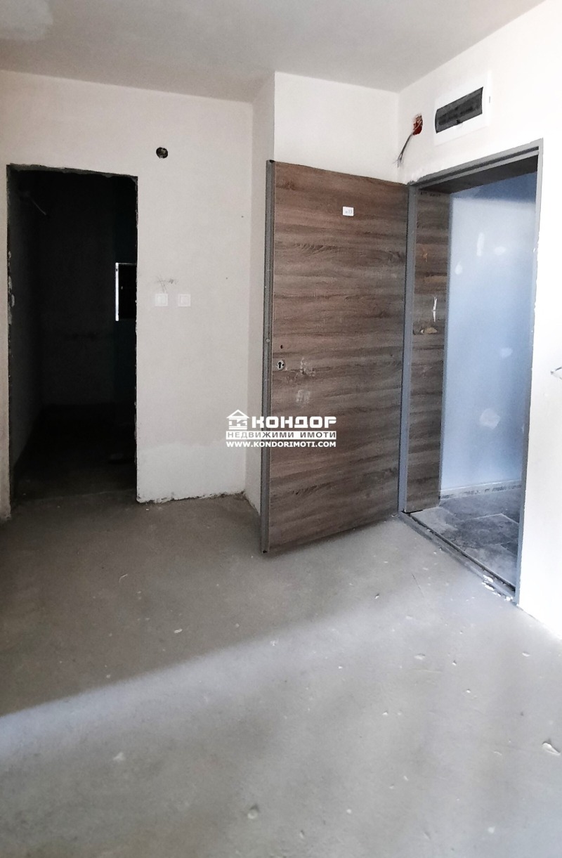 De vânzare  1 dormitor Plovdiv , Țentâr , 107 mp | 99798276 - imagine [2]