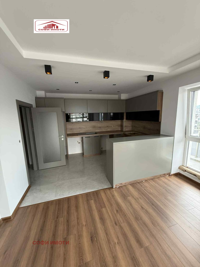 На продаж  2 спальні Кърджали , Център , 138 кв.м | 62402364 - зображення [5]