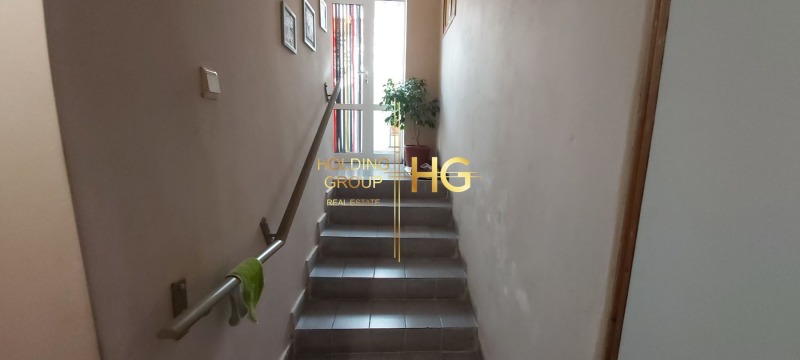 In vendita  Piano della casa Varna , Galata , 140 mq | 51035677 - Immagine [9]
