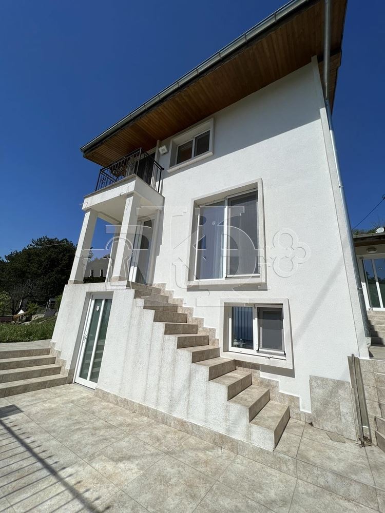 Продава  Къща, град Варна, м-т Акчелар •  450 000 EUR • ID 11089787 — holmes.bg - [1] 