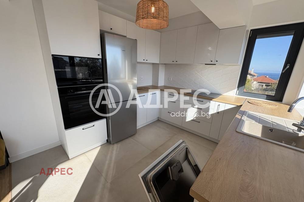 Продава 3-СТАЕН, гр. Варна, Галата, снимка 2 - Апартаменти - 54330041