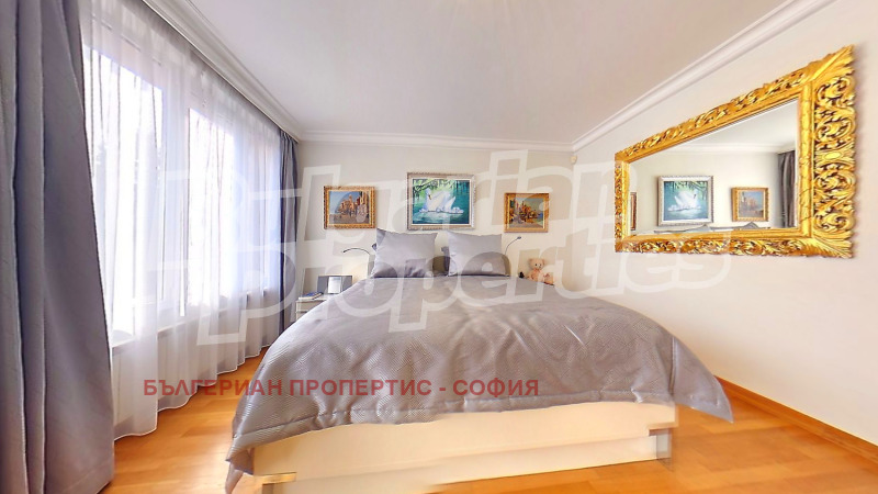 Продава 4-СТАЕН, гр. София, Лозенец, снимка 8 - Апартаменти - 52709188