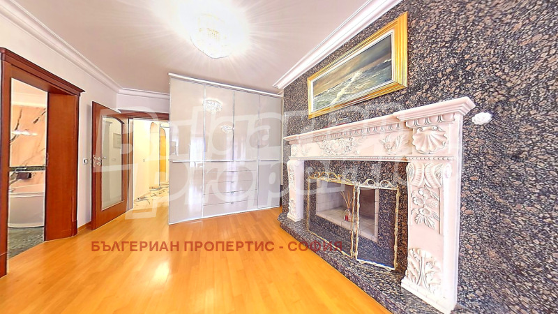 Продава 4-СТАЕН, гр. София, Лозенец, снимка 10 - Апартаменти - 52709188