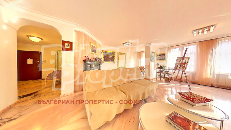 Продава 4-СТАЕН, гр. София, Лозенец, снимка 2 - Апартаменти - 52709188