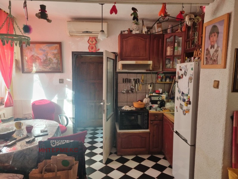 Продава  Етаж от къща, град София, Гоце Делчев •  470 000 EUR • ID 48023008 — holmes.bg - [1] 