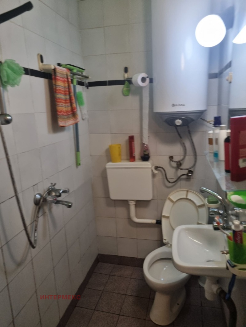 Myytävänä  Talon kerros Sofia , Gotse Deltšev , 130 neliömetriä | 55045598 - kuva [2]