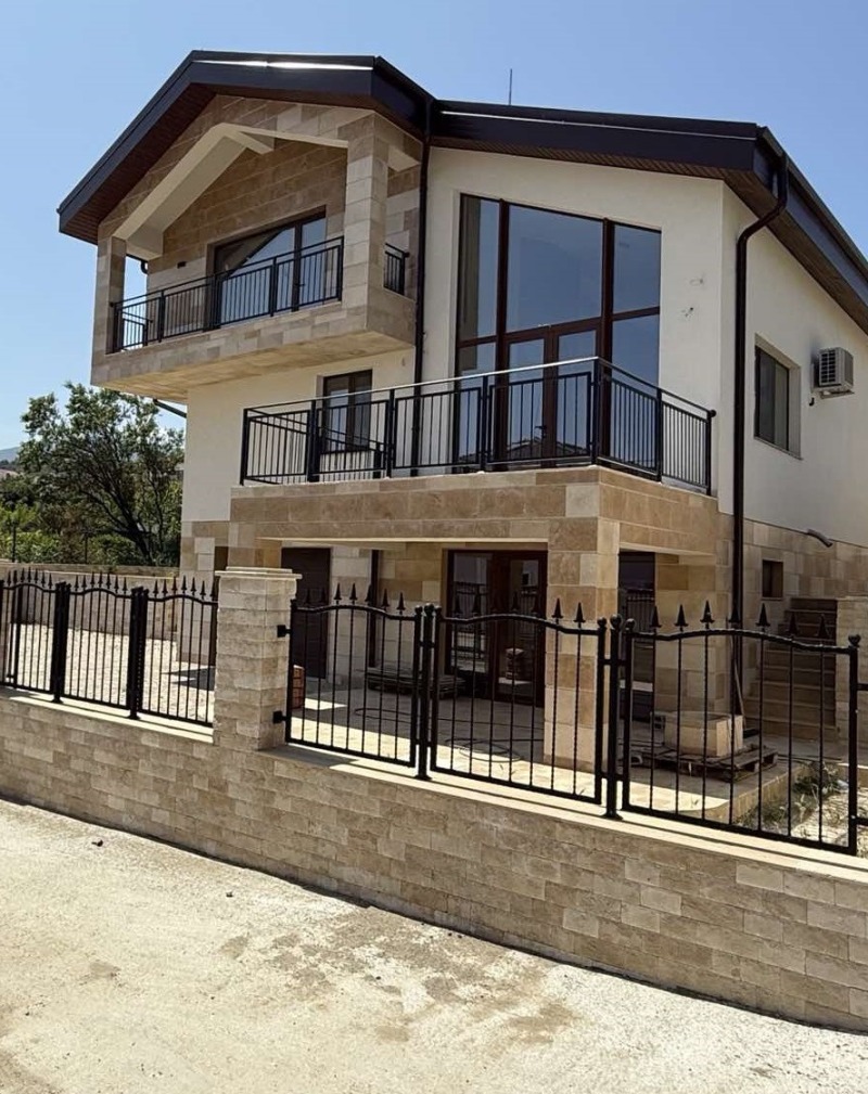 Продава  Къща област Пловдив , с. Брестник , 280 кв.м | 43341693 - изображение [14]