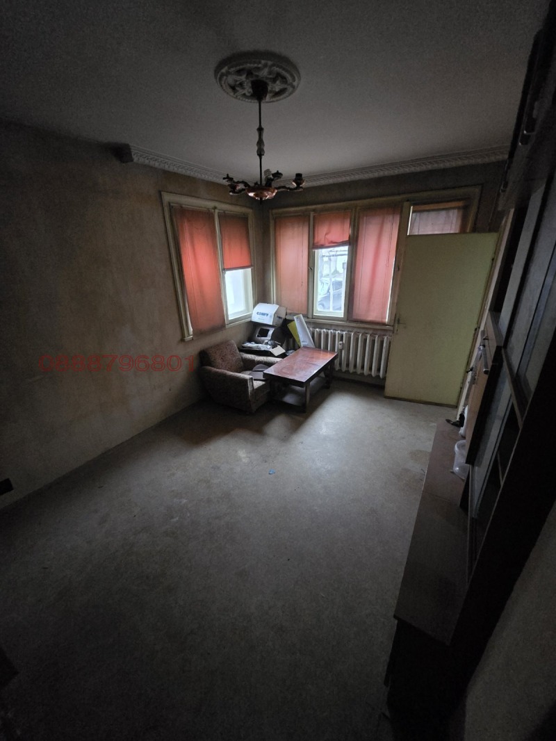 Продава КЪЩА, гр. Пловдив, Захарна фабрика, снимка 8 - Къщи - 53273479