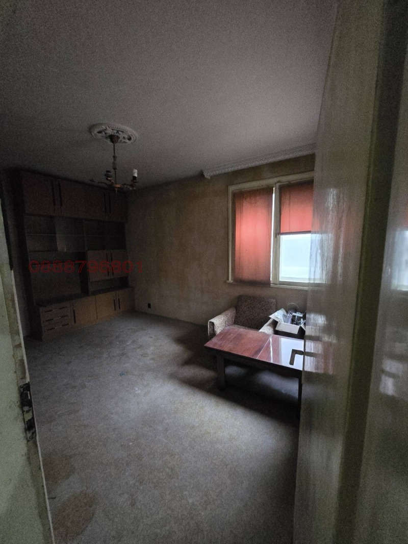 Продава КЪЩА, гр. Пловдив, Захарна фабрика, снимка 9 - Къщи - 53273479