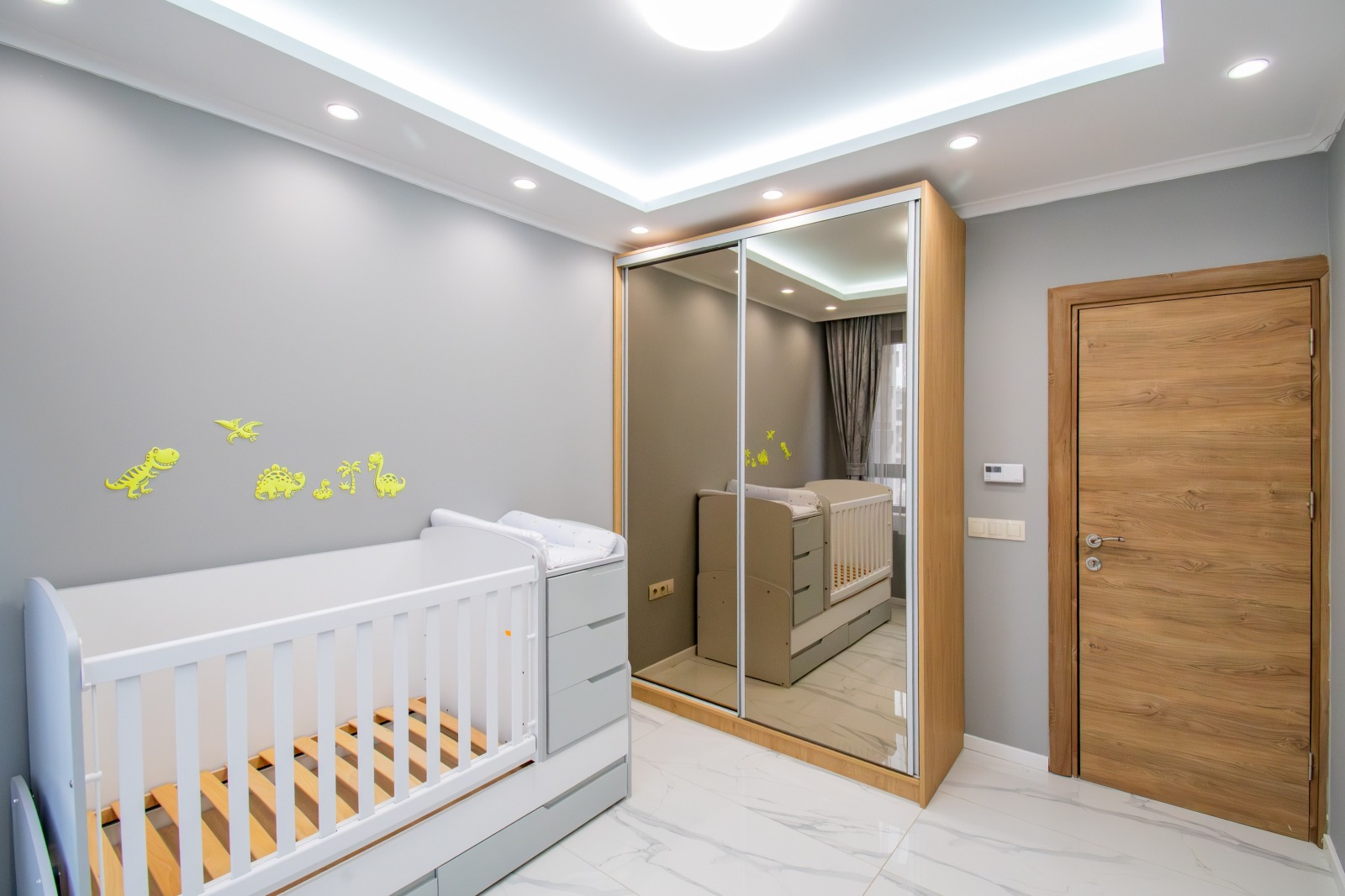 Продава 3-СТАЕН, гр. София, Витоша, снимка 13 - Апартаменти - 53946223