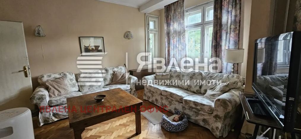 Продава 4-СТАЕН, гр. София, Оборище, снимка 4 - Апартаменти - 56354921