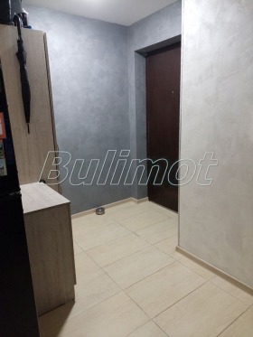 1 chambre Konfouto, Varna 7