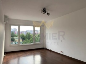 1 chambre Lyulin 2, Sofia