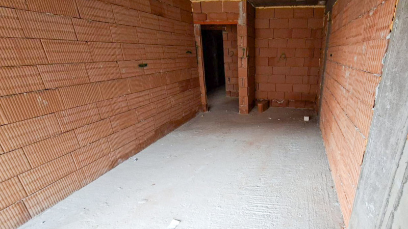 En venta  1 dormitorio Sofia , Studentski grad , 75 metros cuadrados | 28941208 - imagen [2]