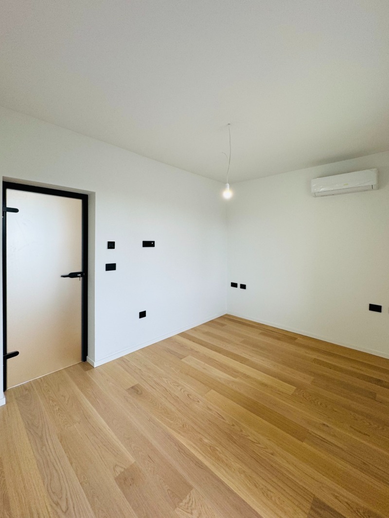 Na prodej  1 ložnice Sofia , Podujane , 67 m2 | 24090715 - obraz [13]