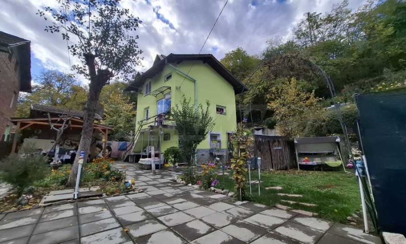 Продава КЪЩА, с. Реброво, област София област, снимка 14 - Къщи - 52411123