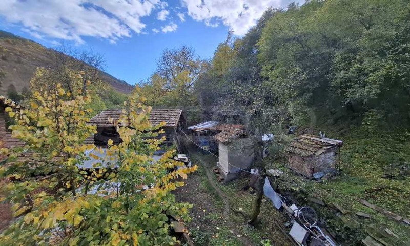 Продава КЪЩА, с. Реброво, област София област, снимка 8 - Къщи - 52411123