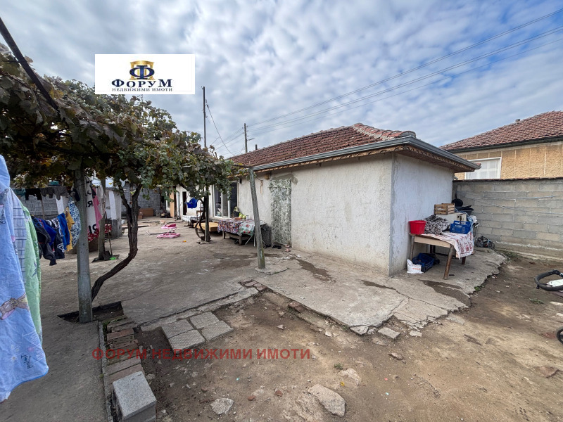 Продава КЪЩА, с. Ръжево Конаре, област Пловдив, снимка 2 - Къщи - 53156006