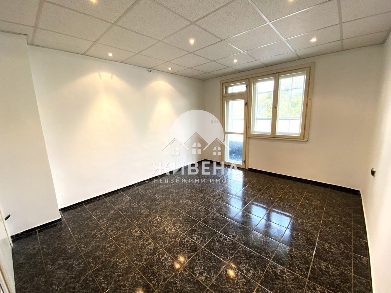 Продава 3-СТАЕН, гр. Варна, Възраждане 2, снимка 2 - Апартаменти - 54939308