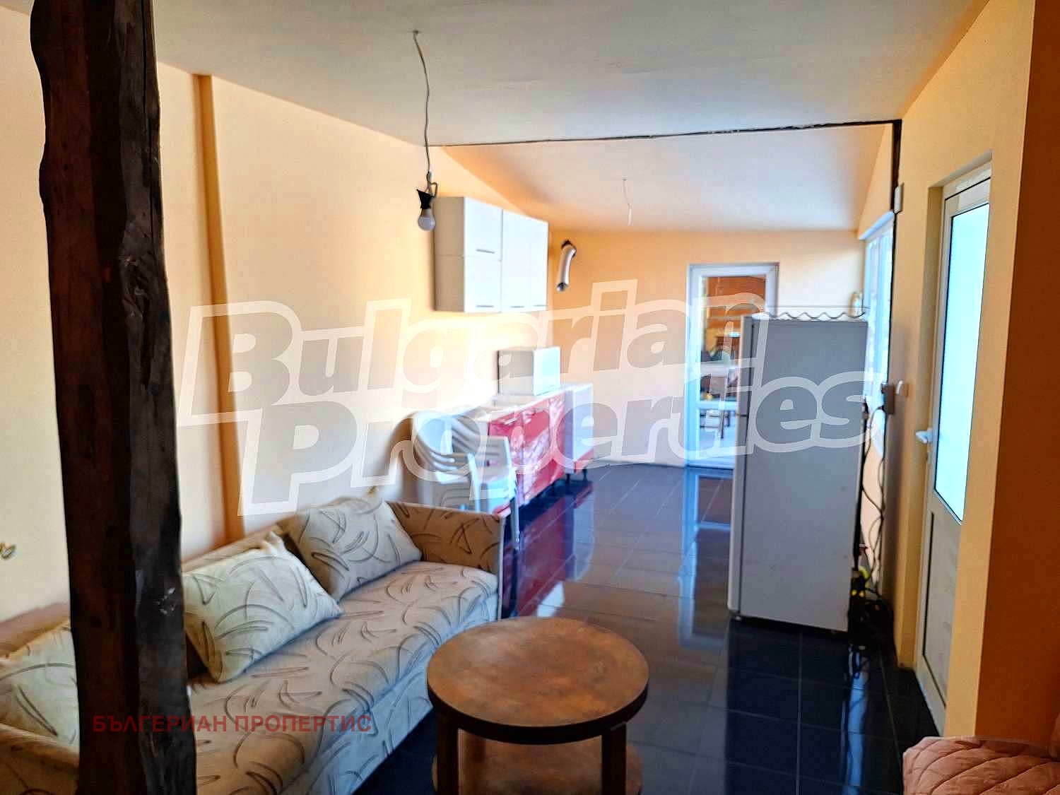 Продава КЪЩА, гр. Перник, Църква, снимка 2 - Къщи - 43850787