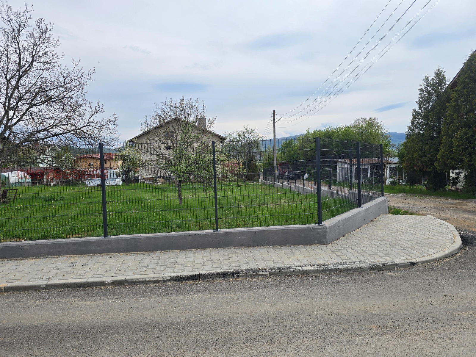 Продава ПАРЦЕЛ, гр. Годеч, област София област, снимка 2 - Парцели - 54437844