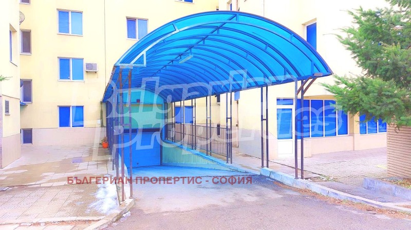 Продава ПАРКОМЯСТО в град София, Дружба 1 - 15 кв.м / 12 000 € » 23 469.96 лв., БЪЛГЕРИАН ПРОПЕРТИС - СОФИЯ