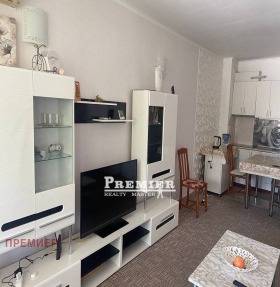 1 chambre k.k. Slantchev bryag, région Bourgas