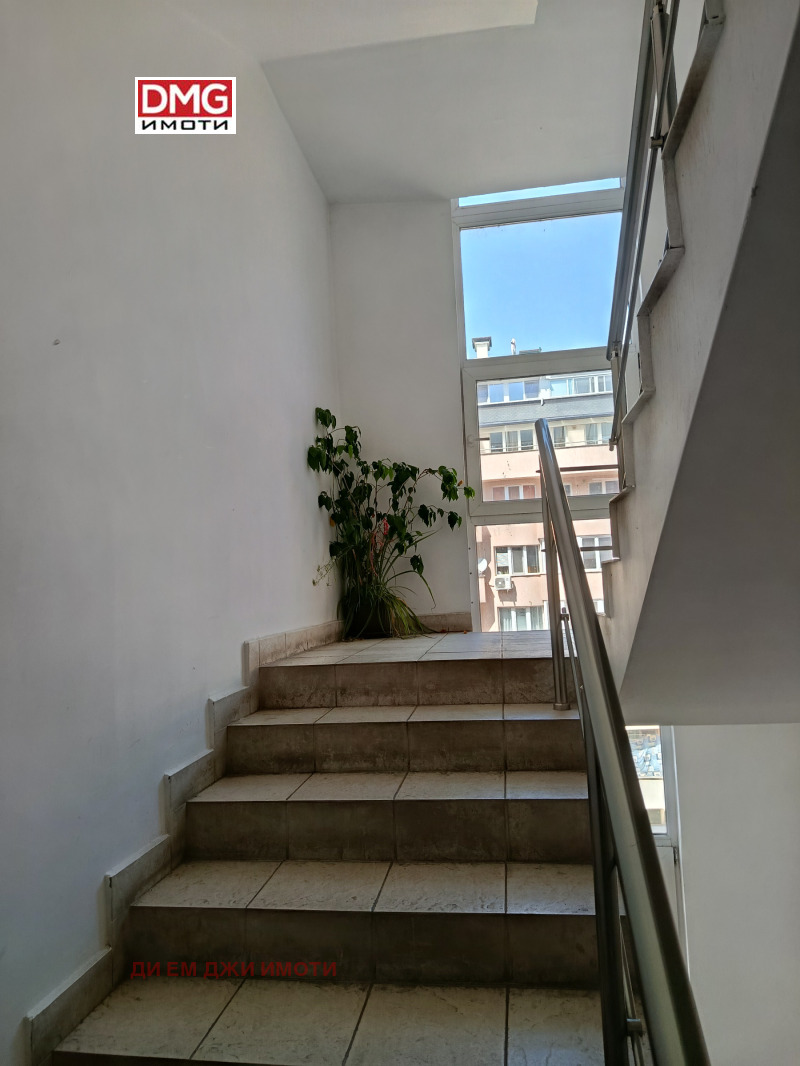 Na prodej  2 ložnice Sofia , Studentski grad , 120 m2 | 38756149 - obraz [14]