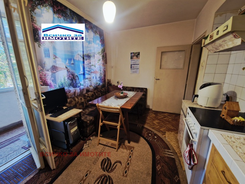 In vendita  2 camere da letto Ruse , Tsentar , 85 mq | 68361760 - Immagine [6]