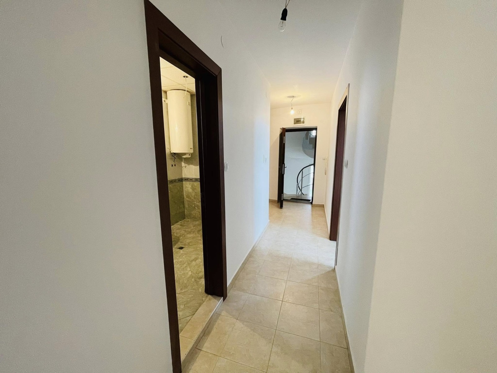 Продава 2-СТАЕН, гр. Благоевград, Еленово 1, снимка 12 - Апартаменти - 53797591