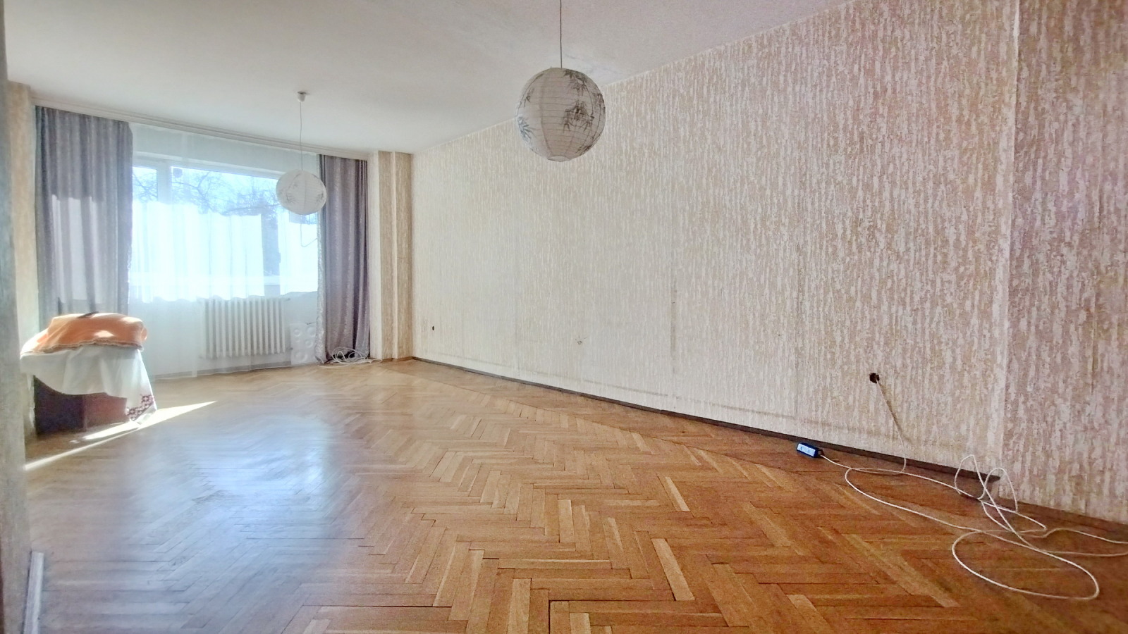 Продава 3-СТАЕН, гр. София, Иван Вазов, снимка 2 - Апартаменти - 54517168