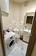 Продава 2-СТАЕН, град Шумен, Тракия • 225000 лв. / 115040.67 € • 46053696 9