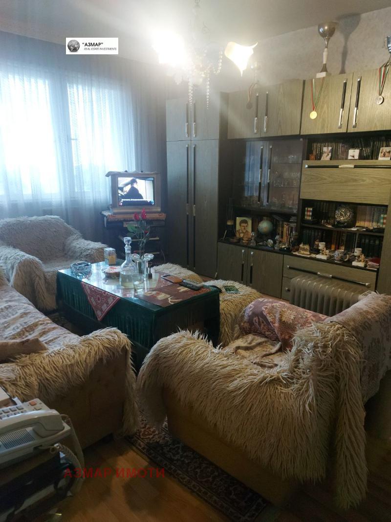 En venta  1 dormitorio Sofia , Lyulin 10 , 77 metros cuadrados | 80096181 - imagen [10]