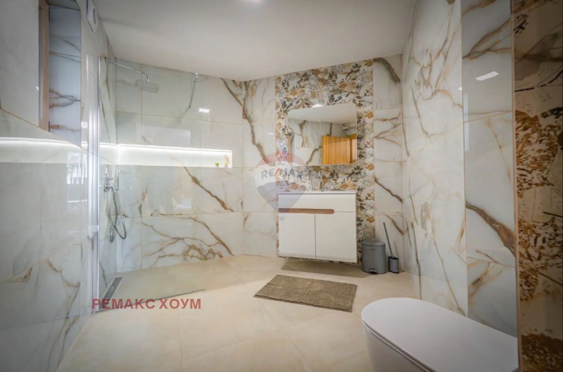 Продава КЪЩА, гр. Балчик, област Добрич, снимка 7 - Къщи - 52166334