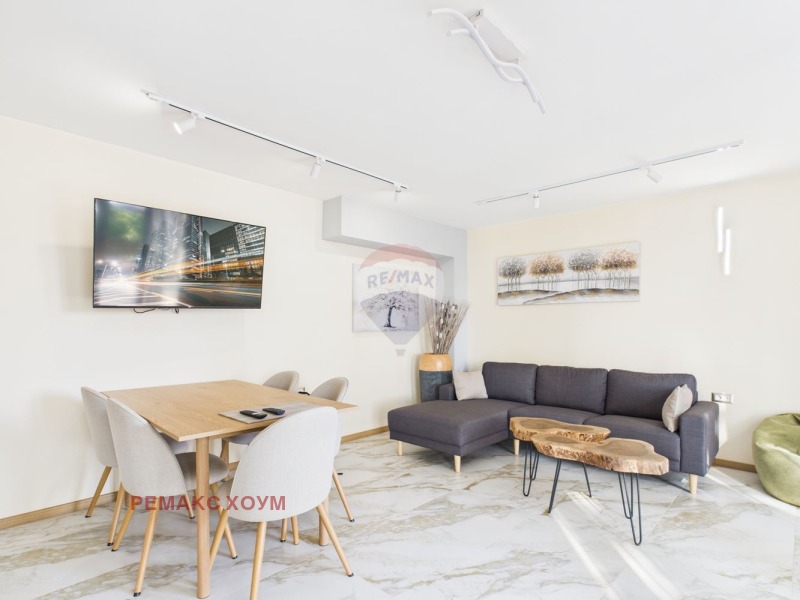 Продава КЪЩА, гр. Балчик, област Добрич, снимка 12 - Къщи - 52166334