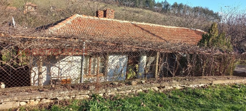 Продава КЪЩА, с. Полски Градец, област Стара Загора, снимка 3 - Къщи - 52915820