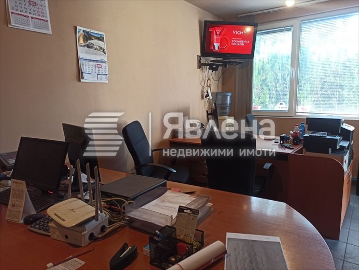 Продава ПРОМ. ПОМЕЩЕНИЕ, гр. София, Военна рампа, снимка 12 - Производствени сгради - 53806467