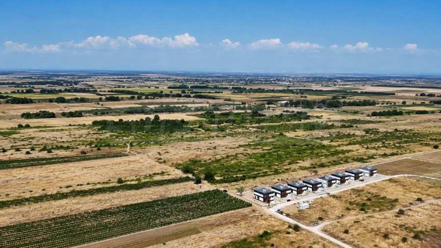 Продава ПАРЦЕЛ, с. Първенец, област Пловдив
