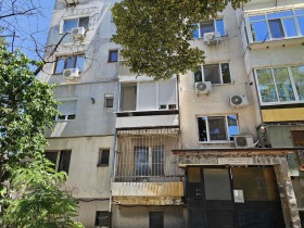 Продава  2-стаен, град Пловдив