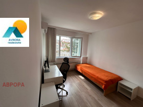 3 bedroom Tsentar, Sofia 7