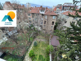 3 bedroom Tsentar, Sofia 9