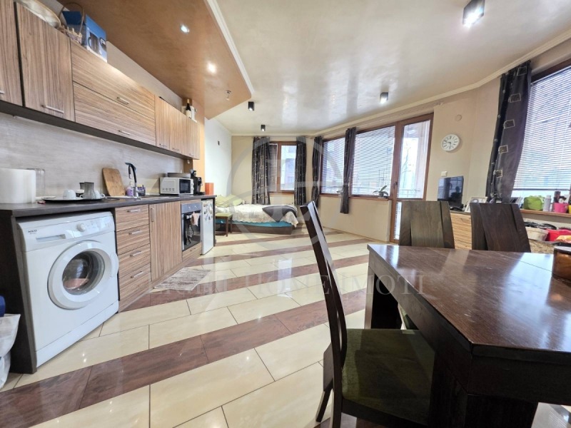 Продава 1-СТАЕН, гр. Пловдив, Кючук Париж