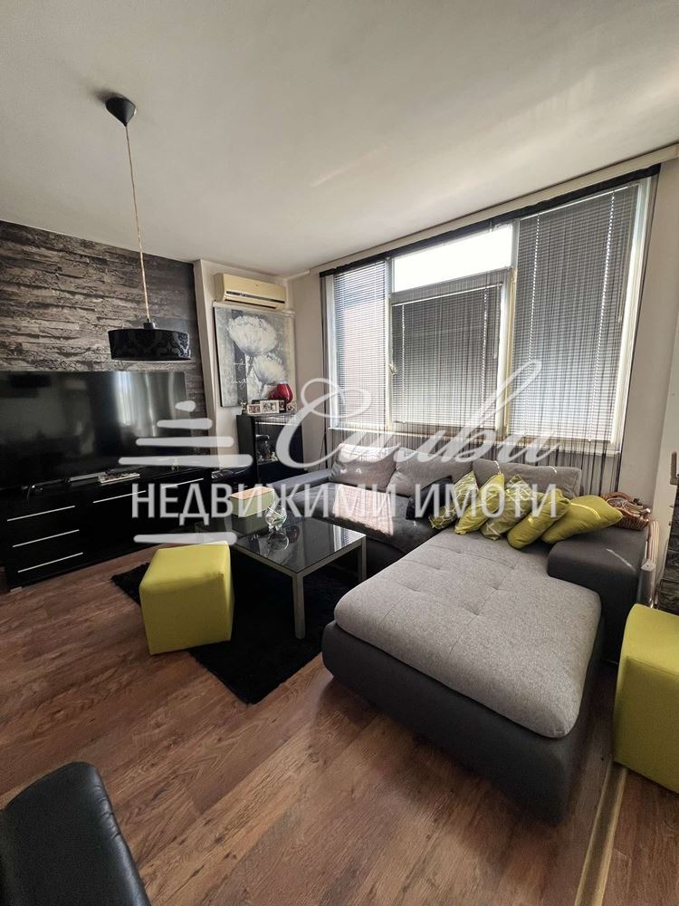 For Sale  1 bedroom Targovishte , Zapad 1 , 67 sq.m | 54504075 - image [2]
