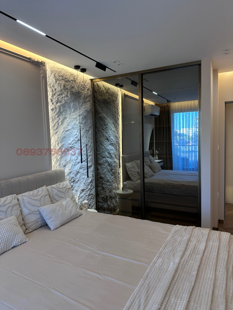 Продава 2-СТАЕН, гр. Пловдив, Остромила, снимка 2 - Апартаменти - 52647780