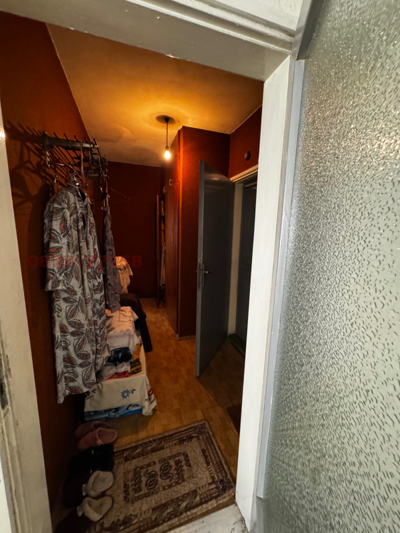 Продава 2-СТАЕН, гр. Пазарджик, Окръжна болница