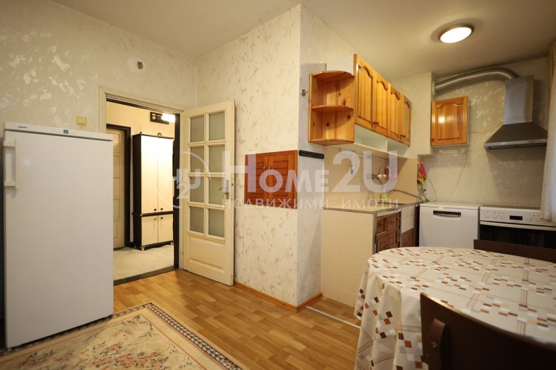 Продава  3-стаен град Варна , Възраждане 4 , 103 кв.м | 53730590 - изображение [5]
