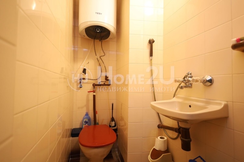 Продава  3-стаен град Варна , Възраждане 4 , 103 кв.м | 53730590 - изображение [10]