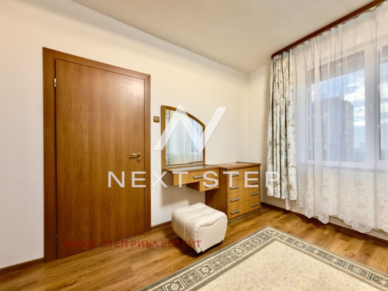 Продава 3-СТАЕН, гр. Пловдив, Гагарин, снимка 3 - Апартаменти - 52615609